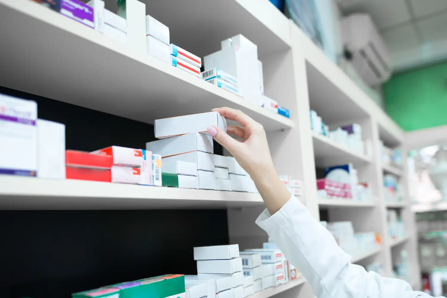 How to set up a pharmacy in Dubai-3a global corporate services provider-uae